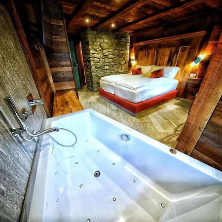 Cafe Quinson Relais De Charme Гостевой дом *