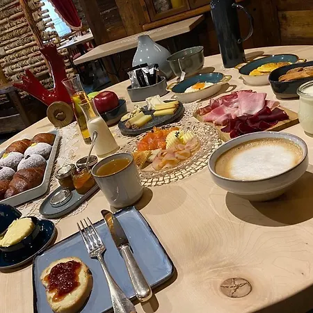 Cafe Quinson Relais De Charme