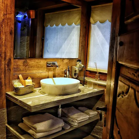 Cafe Quinson Relais De Charme