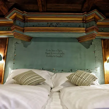 Cafe Quinson Relais De Charme Guest house Morgex