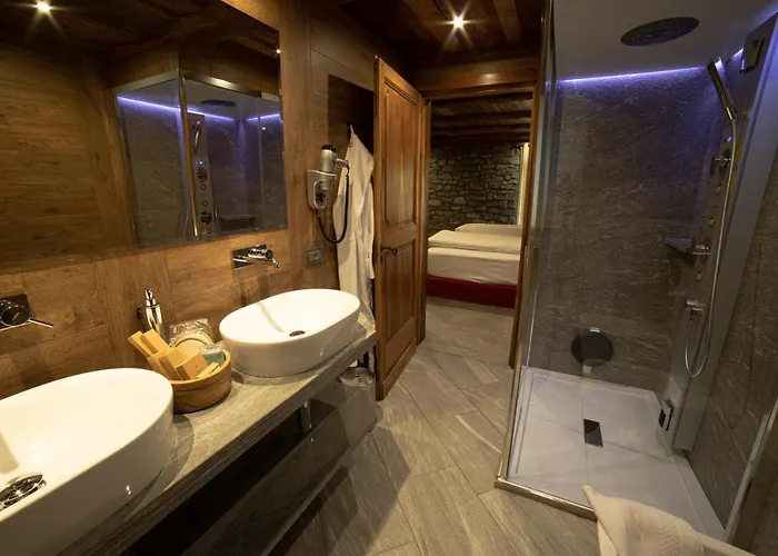 Gæstehus Cafe Quinson Relais De Charme 4*