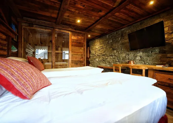 Gæstehus Cafe Quinson Relais De Charme Morgex