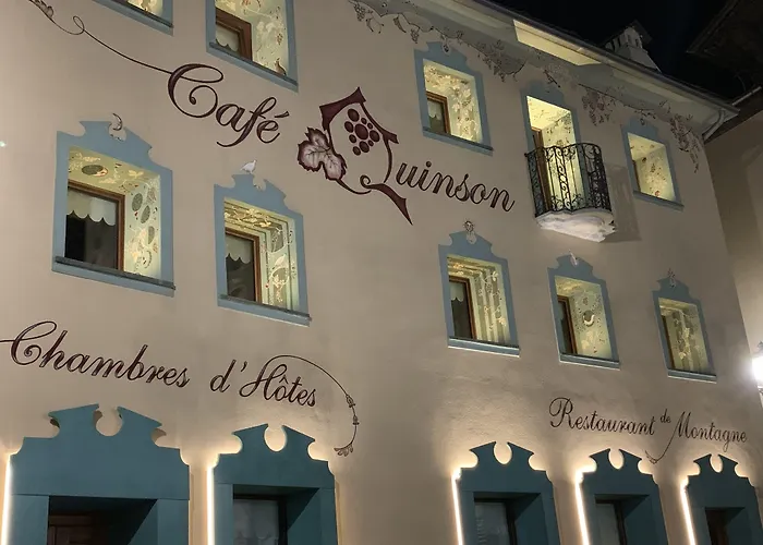 Cafe Quinson Relais De Charme Gæstehus 4*