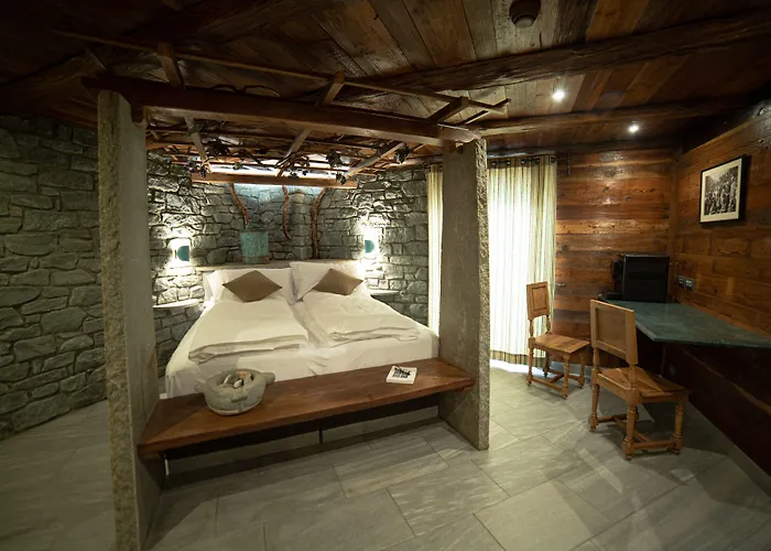 Cafe Quinson Relais De Charme