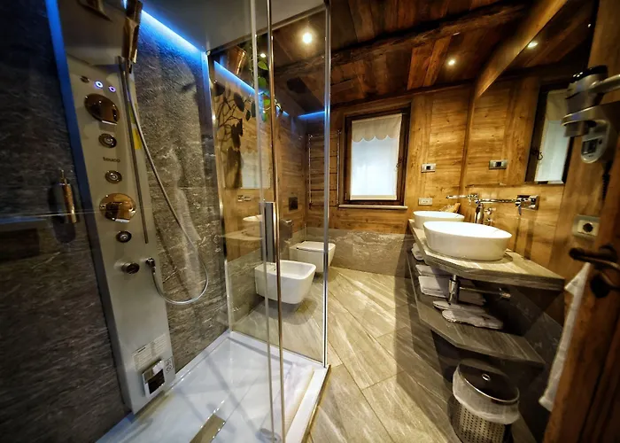 Gæstehus Cafe Quinson Relais De Charme