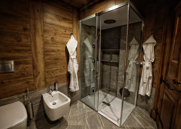 Gæstehus Cafe Quinson Relais De Charme